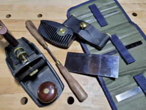 a picture of the Scraper plane, card scraper, card scraper pouch, variable burnisher, card scraper holder and the Blackburn tools acubur