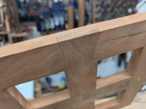 Picture of a dovetail lap